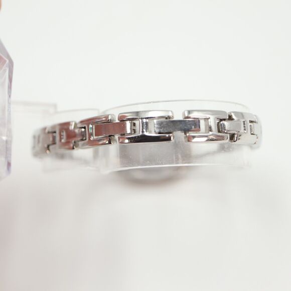 Vice Versa Ladies Silver Tone Watch Barrell Dial Diamond Accent Bezel Bracelet - Picture 13 of 14